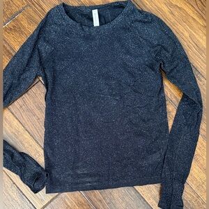 Athleta FUN Black with silver speckles top